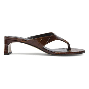 Augusta - Sandalen mit Krokodilprägung Farah | Schokolade