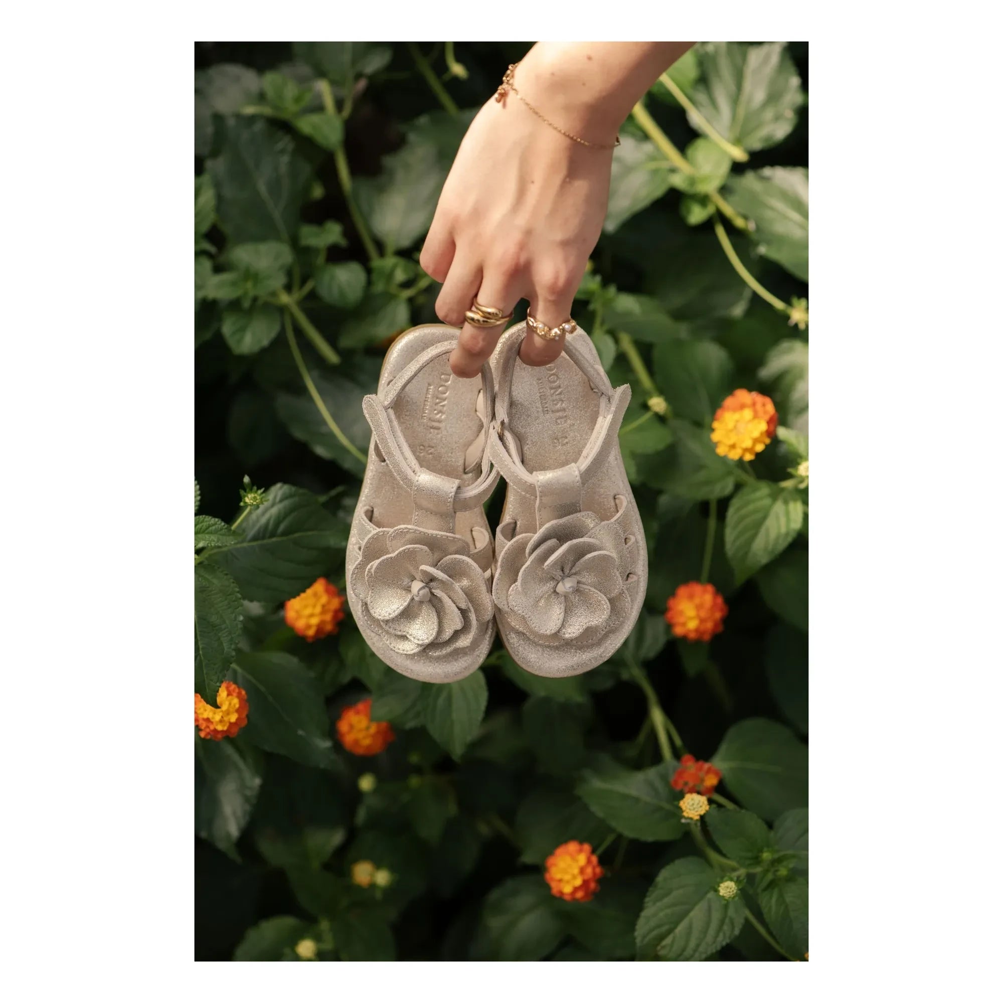 Donsje - Iles Fields Flower Sandals | Silver