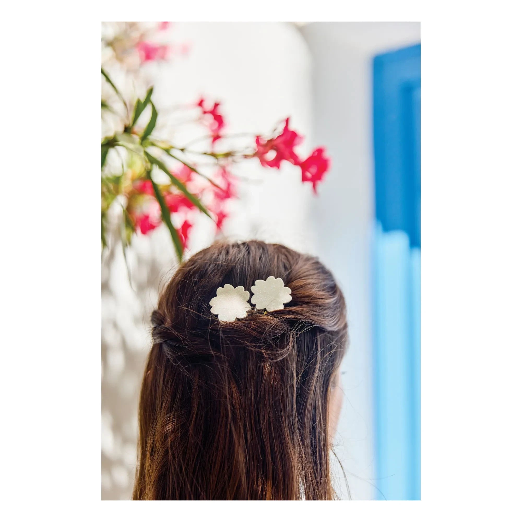 Tartine et Chocolat - Set of 2 Hibiscus Glitter Hair Clips | Ecru