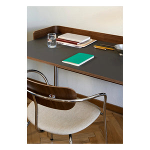 & Tradition - Pavilion AV17 Tisch, Chromgestell | Nussbaum
