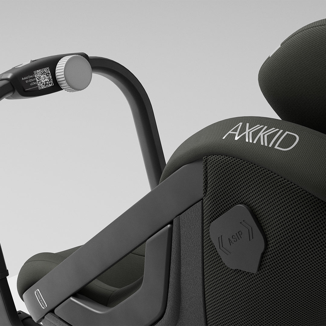 Axkid ONE 3 Car Seat - Forest Moss Green-Car Seats-Forest Moss Green- | Natural Baby Shower