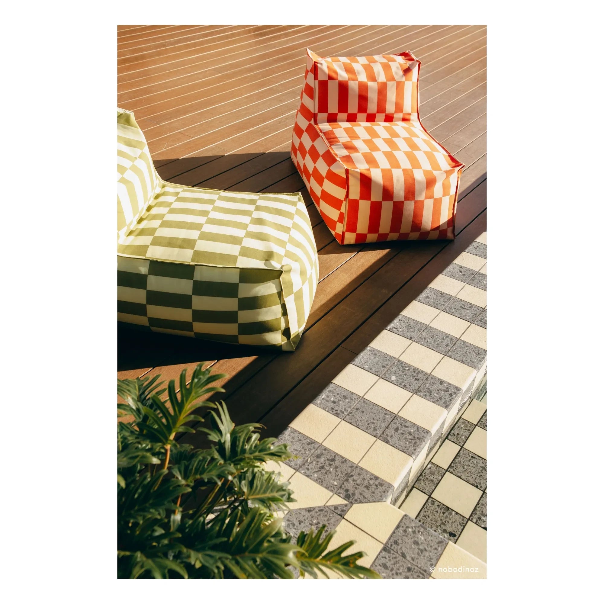 Nobodinoz - Matteo Tiles Outdoor-Langhocker | Orange