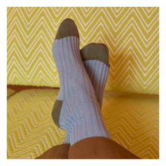 Das Tüpfelchen auf dem i - Yvette Socken | Hellblau