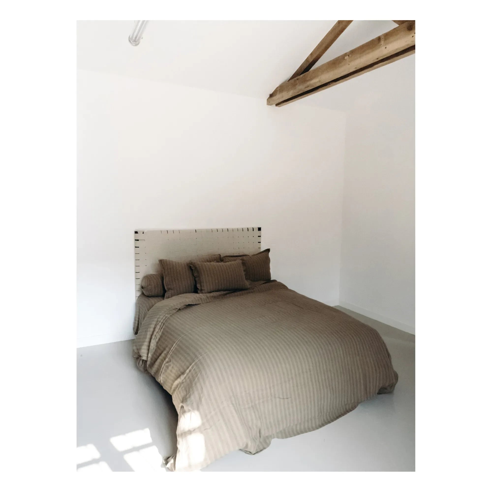 Le Monde Sauvage - Sandhills Leinen-Kissenbezug | Braun
