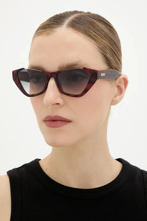 Moschino Güneş Gözlüğü