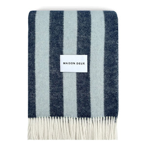 Maison Deux - Candy Wrap yün battaniye | Lacivert