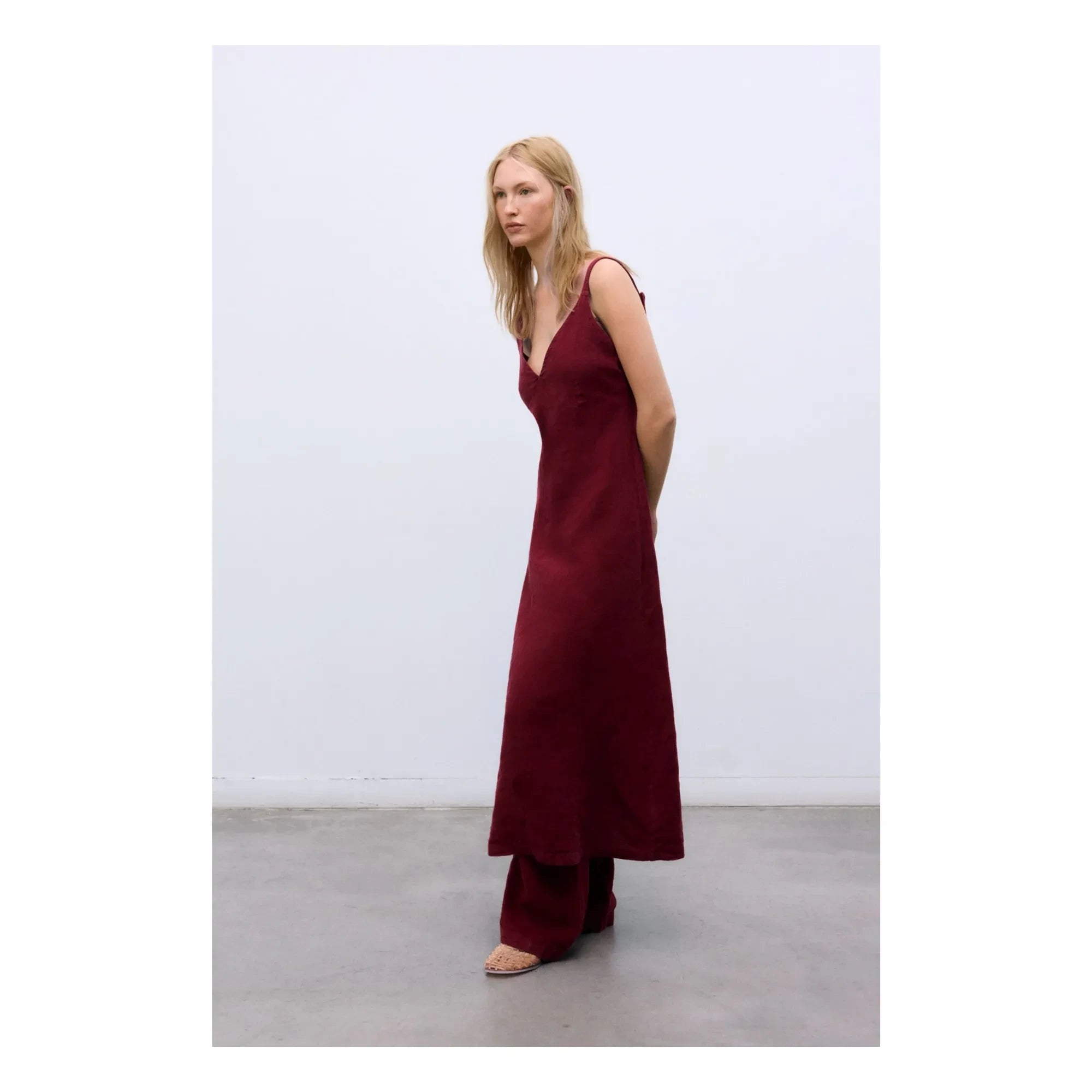 the new society - Bulbine Leinenkleid | Dunkelrot