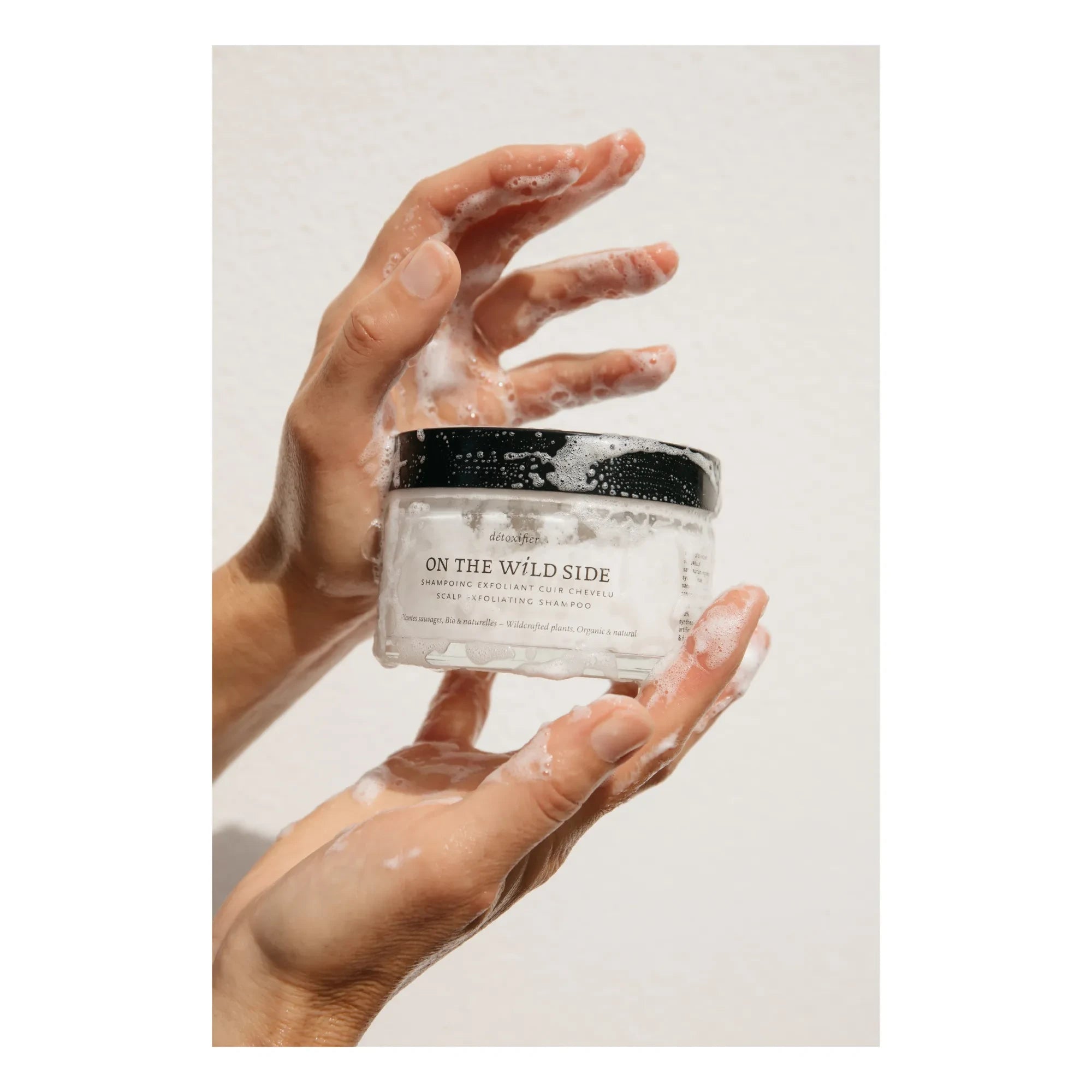 On The Wild Side - Saç derisi peeling şampuanı - 200 ml