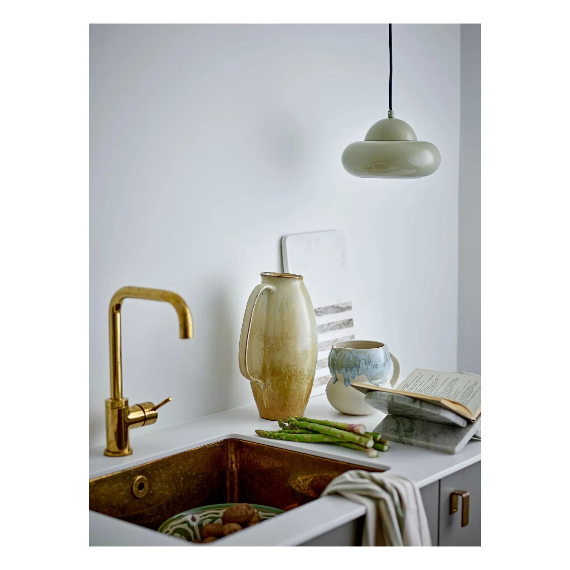 Bloomingville - Metal Bubble Pendant Lamp | Olive Green