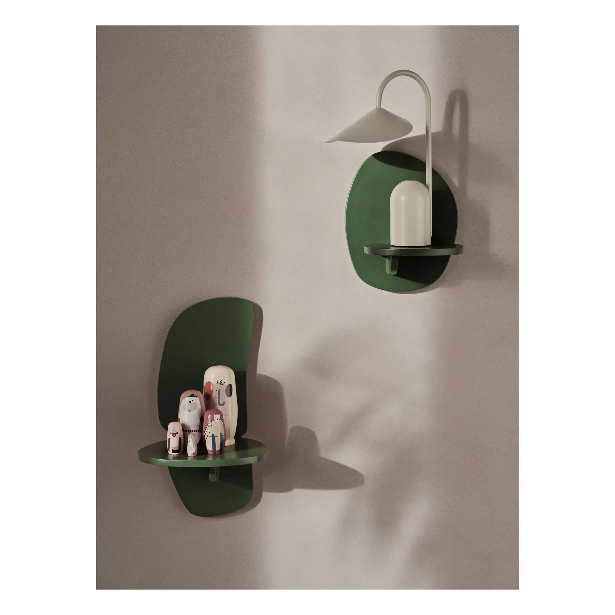 Ferm Living Kids - Pilu H25 raf | Yeşil