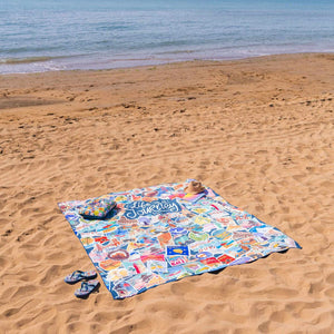 Legami - Travel Stickers Maxi Beach Towel