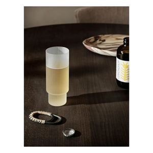 Ferm Living - Ripple Longdrinkgläser - 4er Set | Weiß