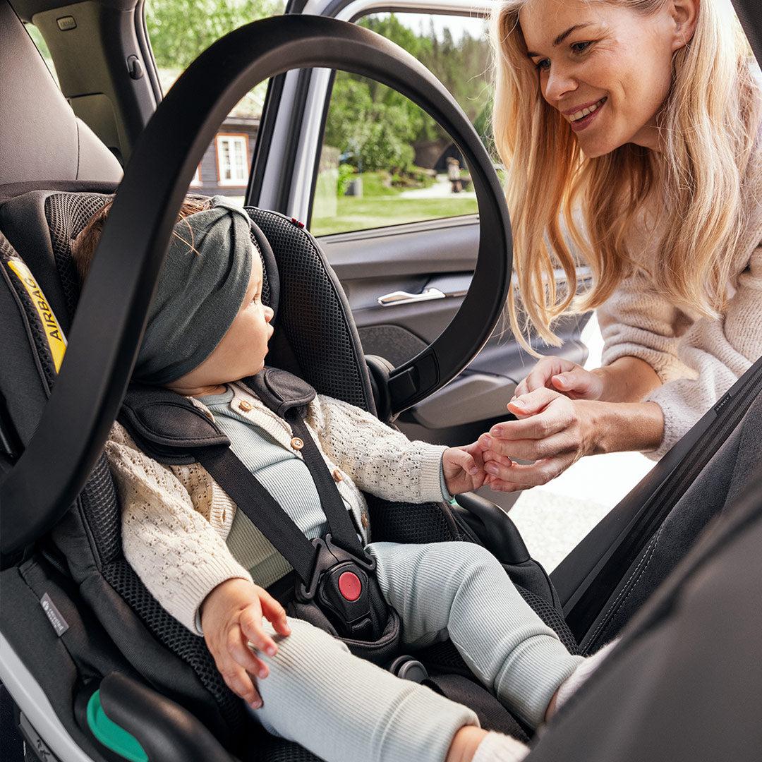BeSafe Go Beyond Car Seat - Fresh Black Cab-Car Seats- | Natural Baby Shower