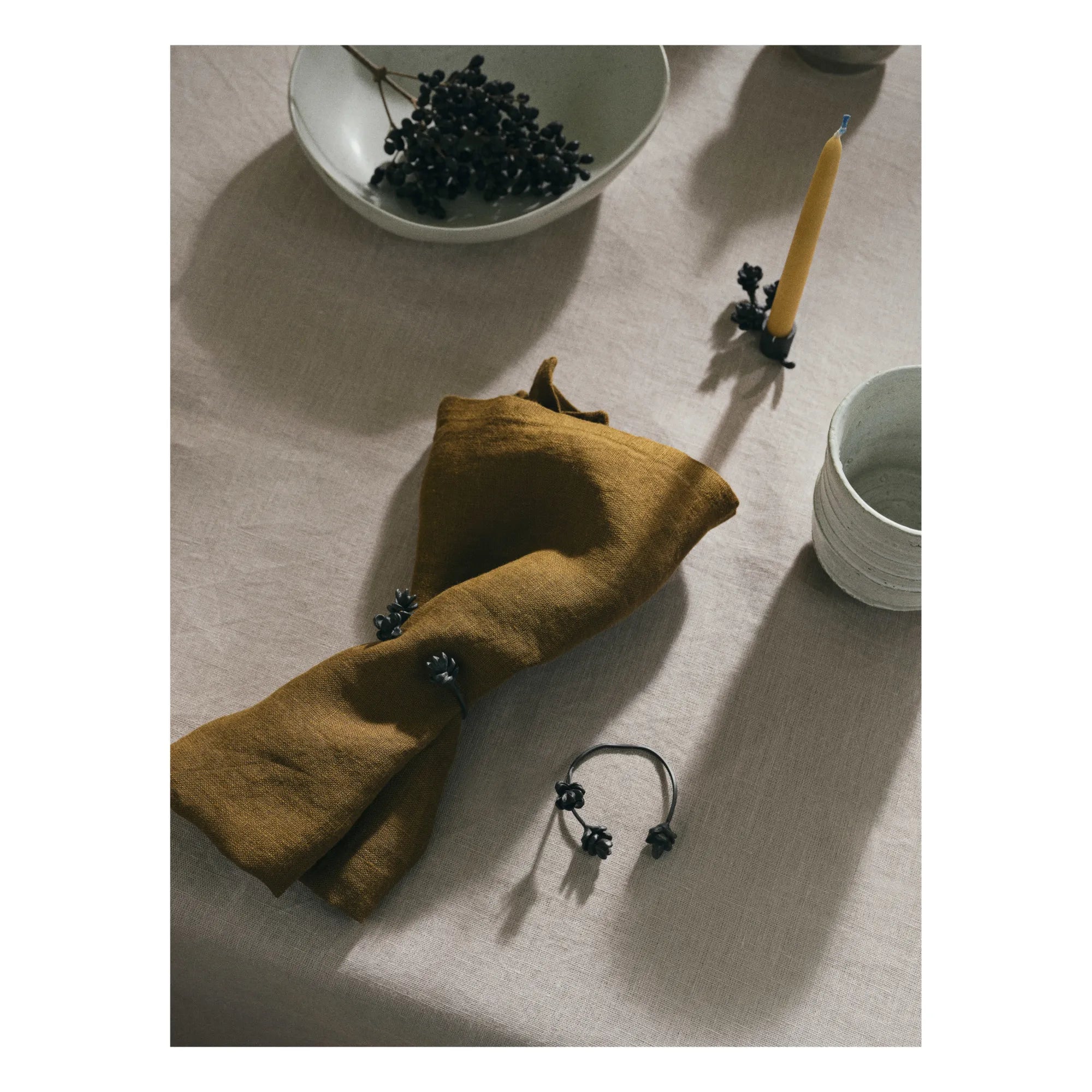Ferm Living - Pirinç peçete halkası - 4'lü set | Siyah