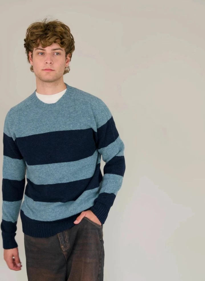 Origin Knitwear - سترة صوفية مخططة بدون خياطة | أزرق