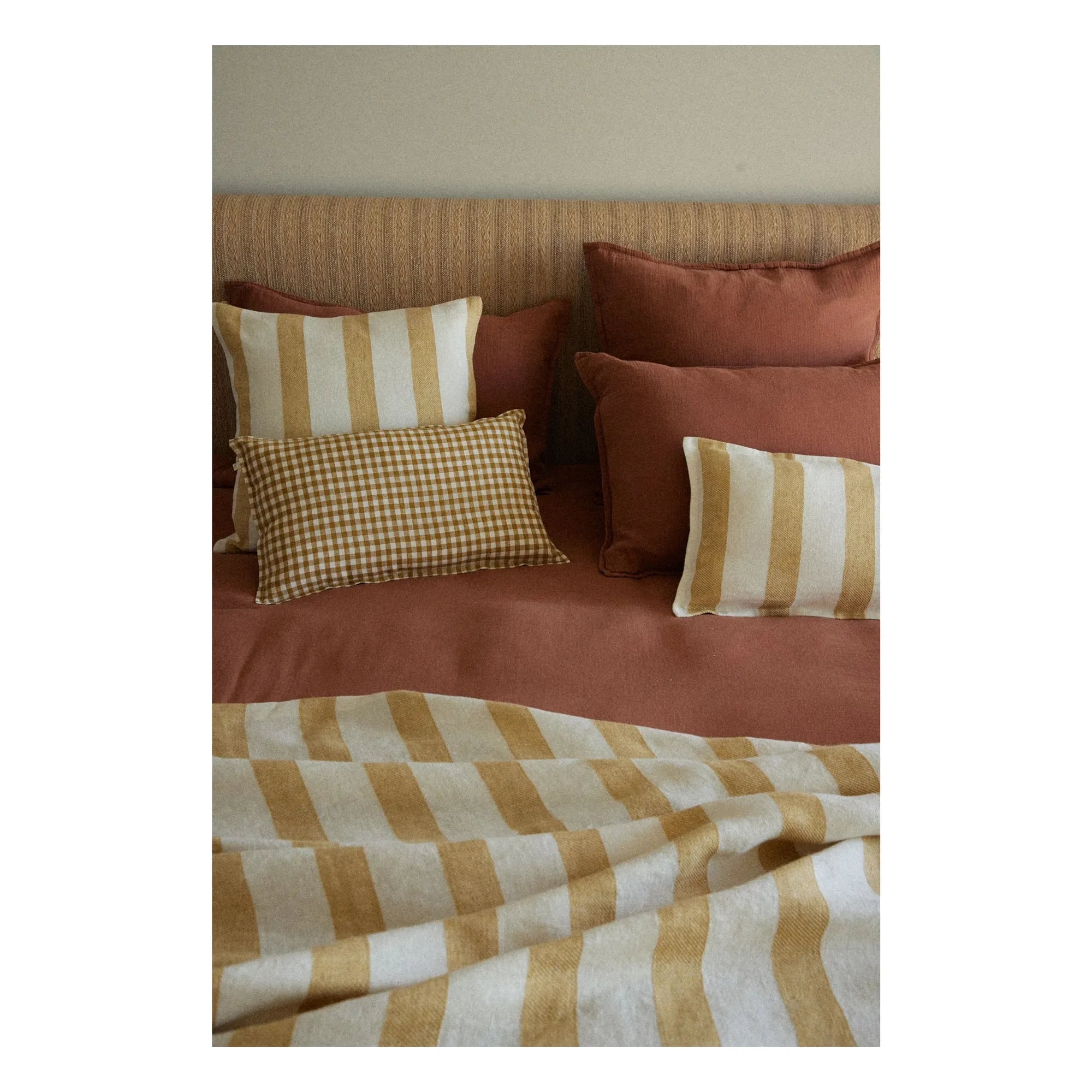 Gabrielle Paris – Leinen-Tagesdecke Bastide | Farbe Yellow Curry