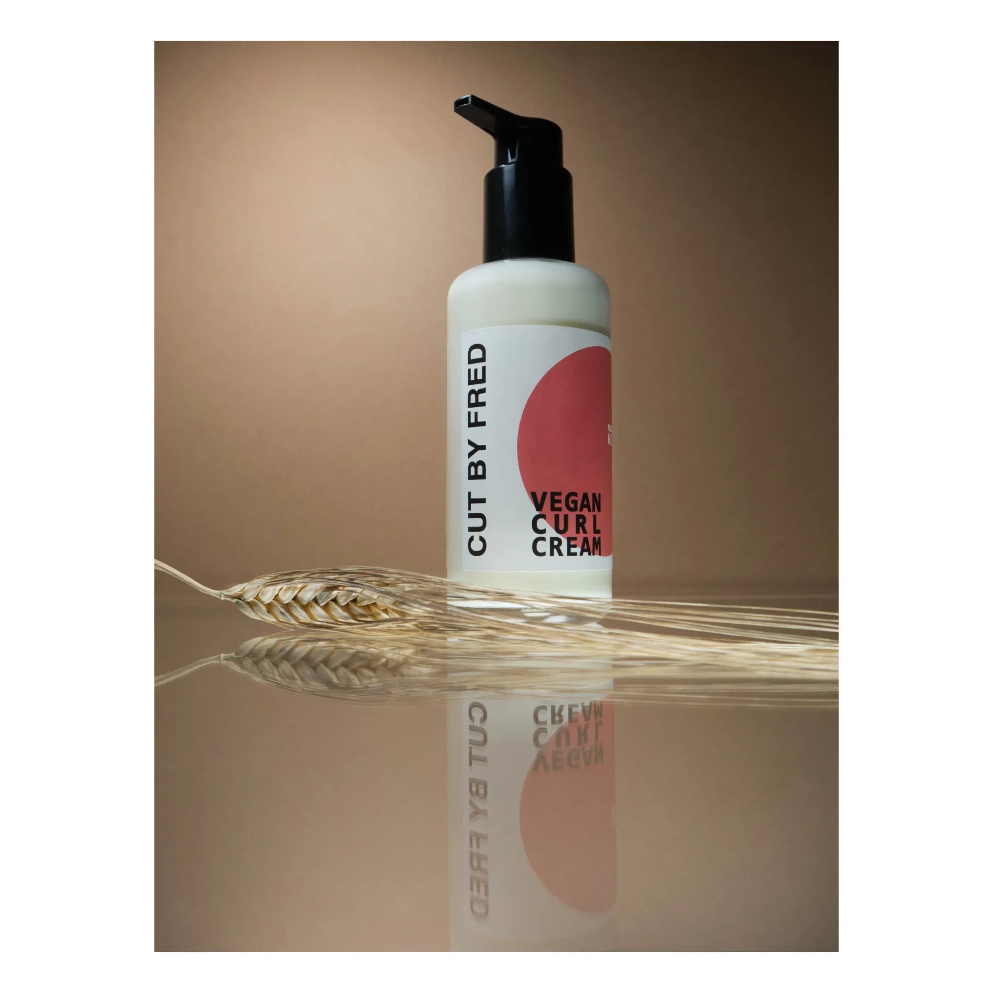 Cut By Fred - Vegan Bukle Kremi Durulanmayan Saç Kremi - 150 ml