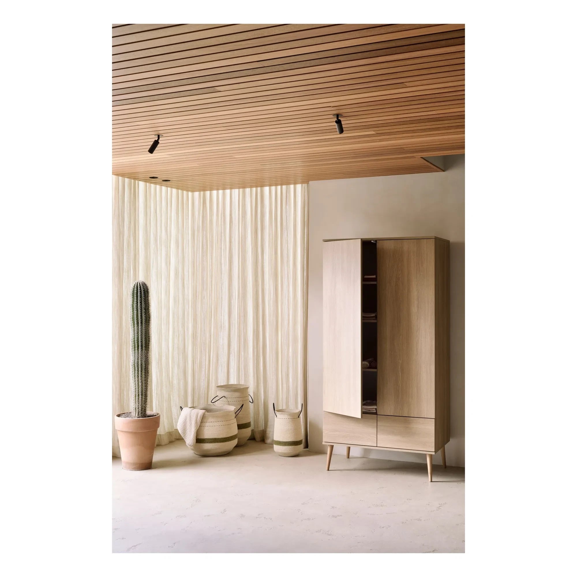 Quax - Flow Kleiderschrank | Honey