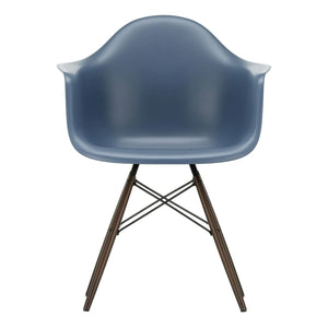Vitra - DAW sandalye - akçaağaç taban - Charles &amp; Ray Eames | Deniz mavisi