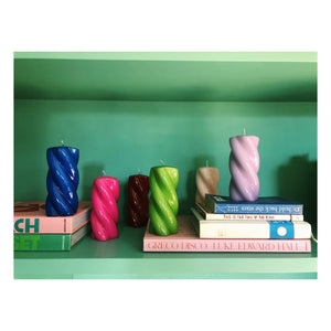 Anna + Nina - Kıvrımlı Bükümlü Mum - 15 cm | Mor