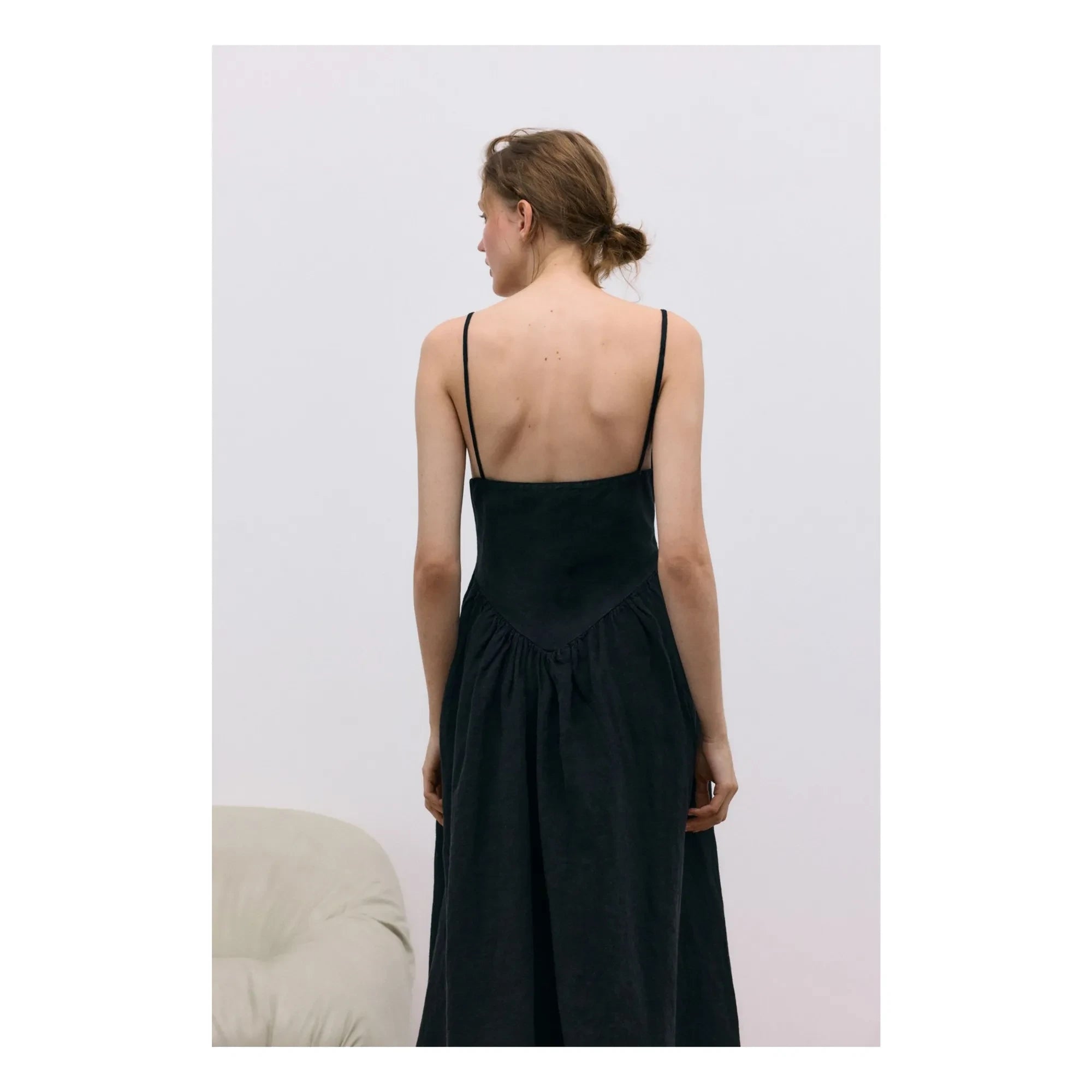 the new society - Lippia Baumwoll- und Leinenkleid | Schwarz