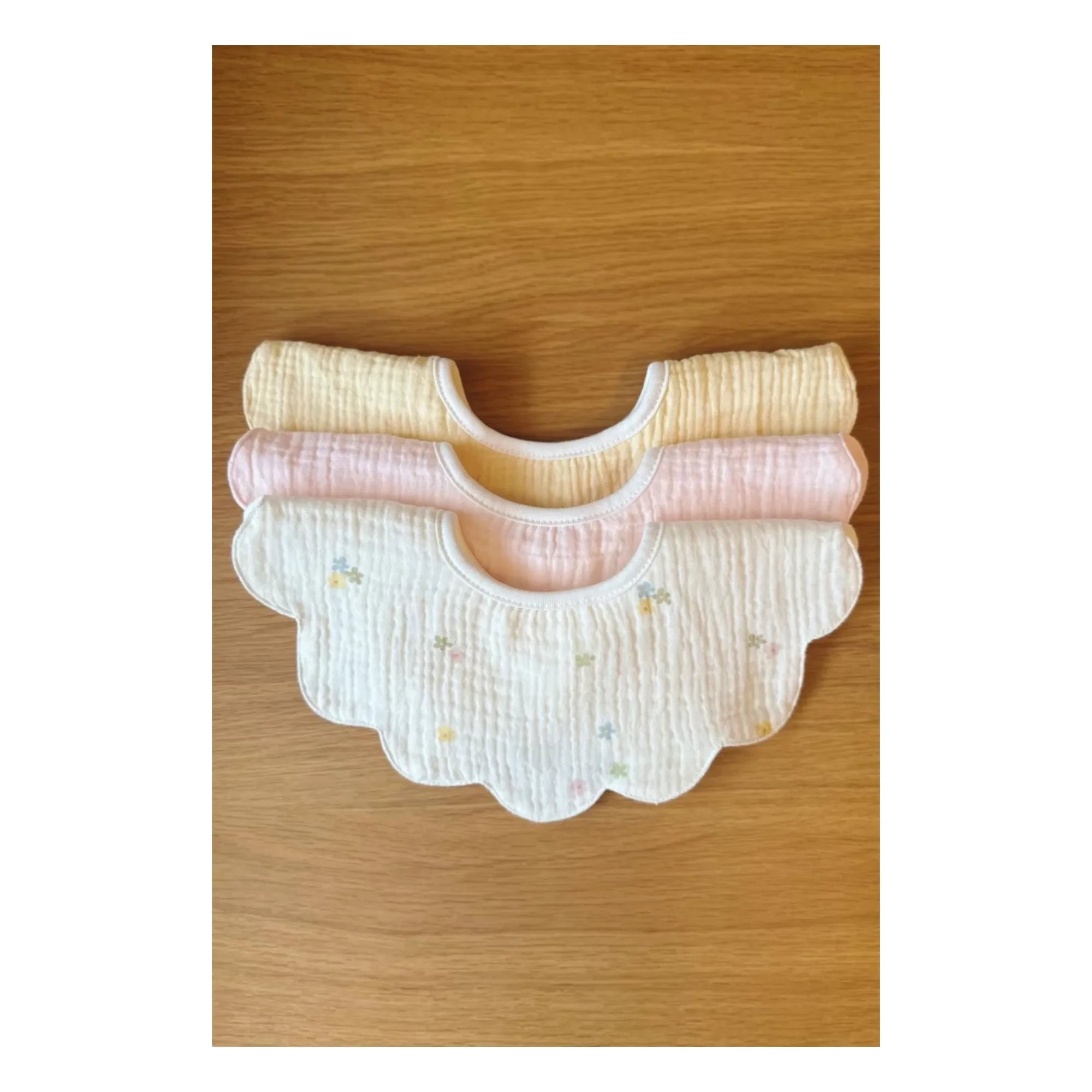 Soft Spot - Organic Cotton Poppy Leaf Bibs - Set of 3