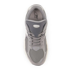 New Balance - Klassischer Schnür-Sneaker 2002 | Grau
