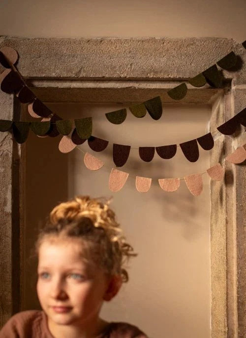 Muskhane - Felt Flag Garland | Dark Brown