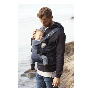 BabyBjörn – Babytrage One Air Mesh | Marineblau