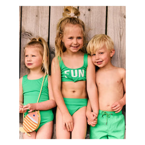 Beachlife - Badehose aus recycelten Fasern mit Uni-Textur | Grün