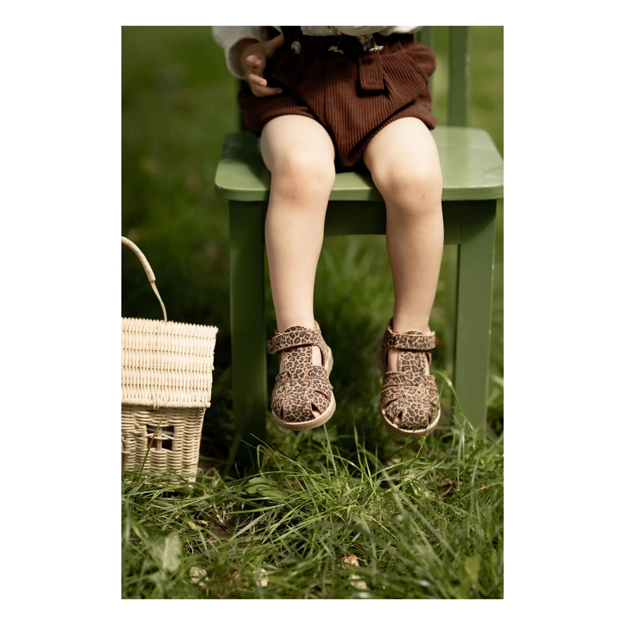 Petit Nord - Leopard Classic Claw Sandals | Brown