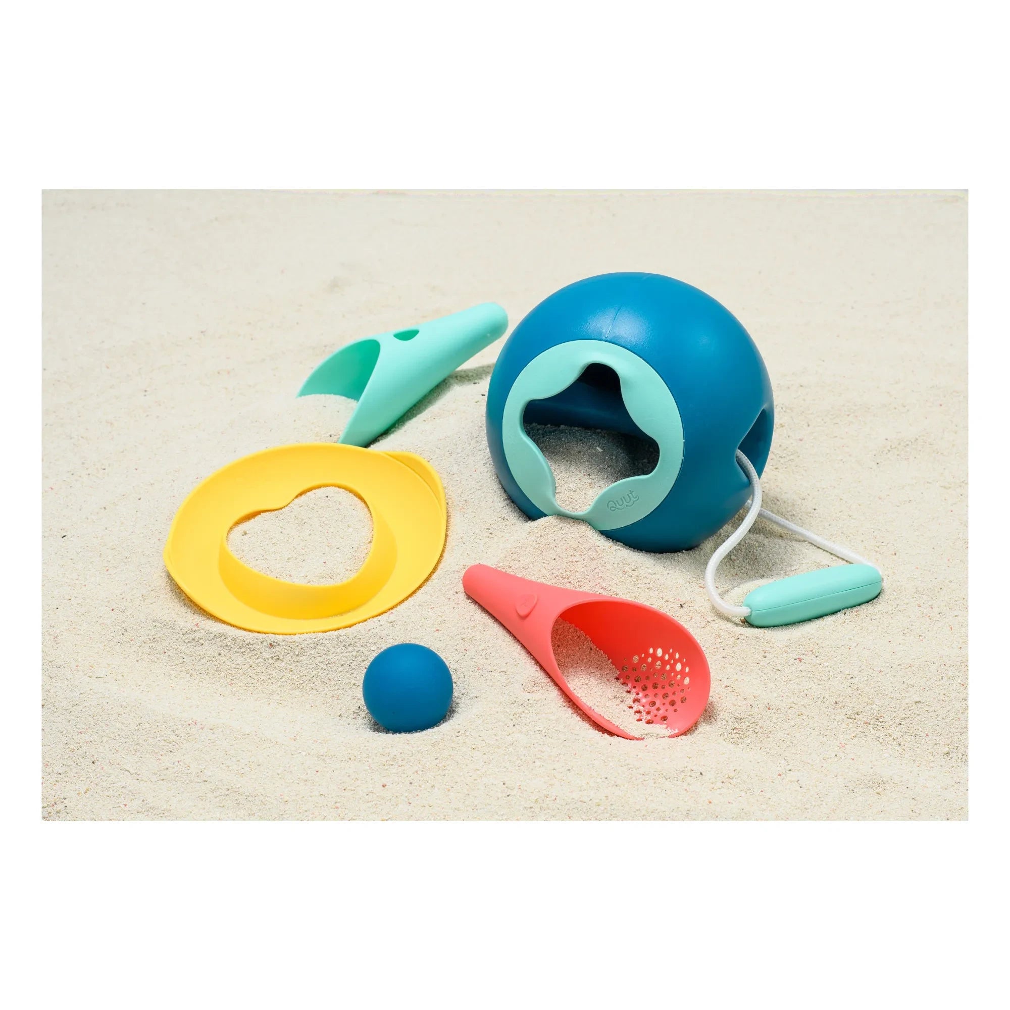 Quut - Ballo Strandset