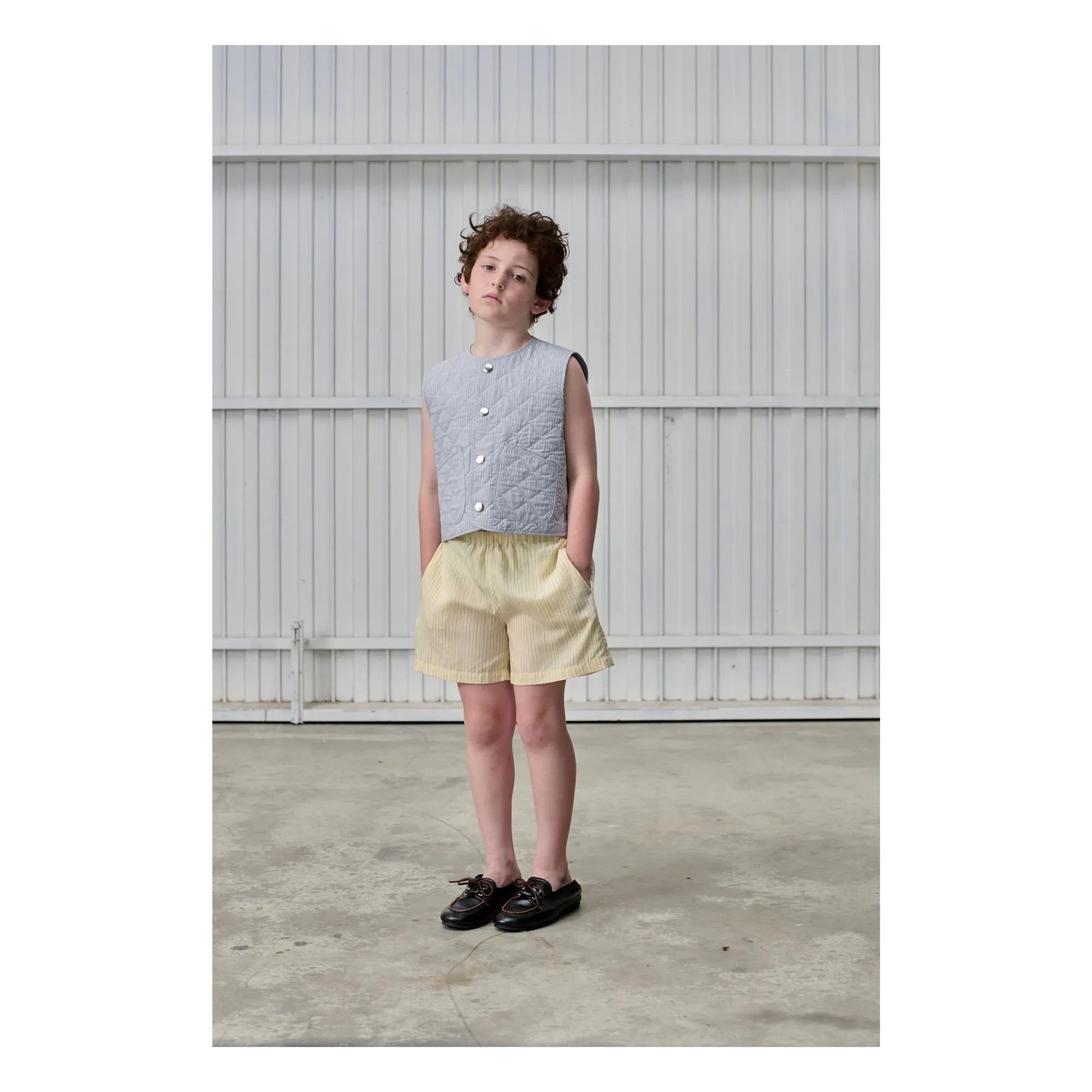 Tangerine - Gestreifte weite Shorts mit Gummibund | Blassgelb