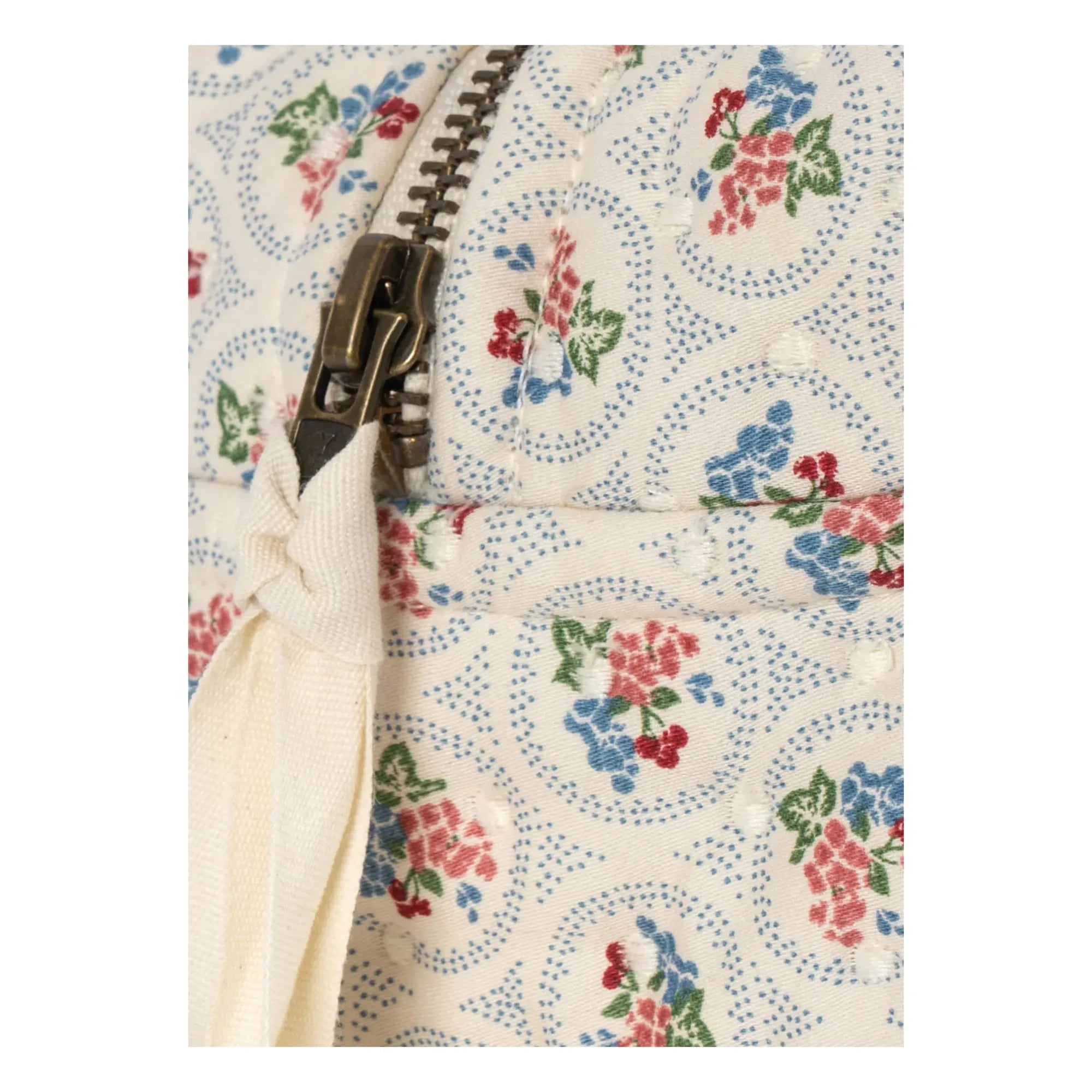 Konges Sløjd - Verone Blues Organic Cotton Care Bag | White