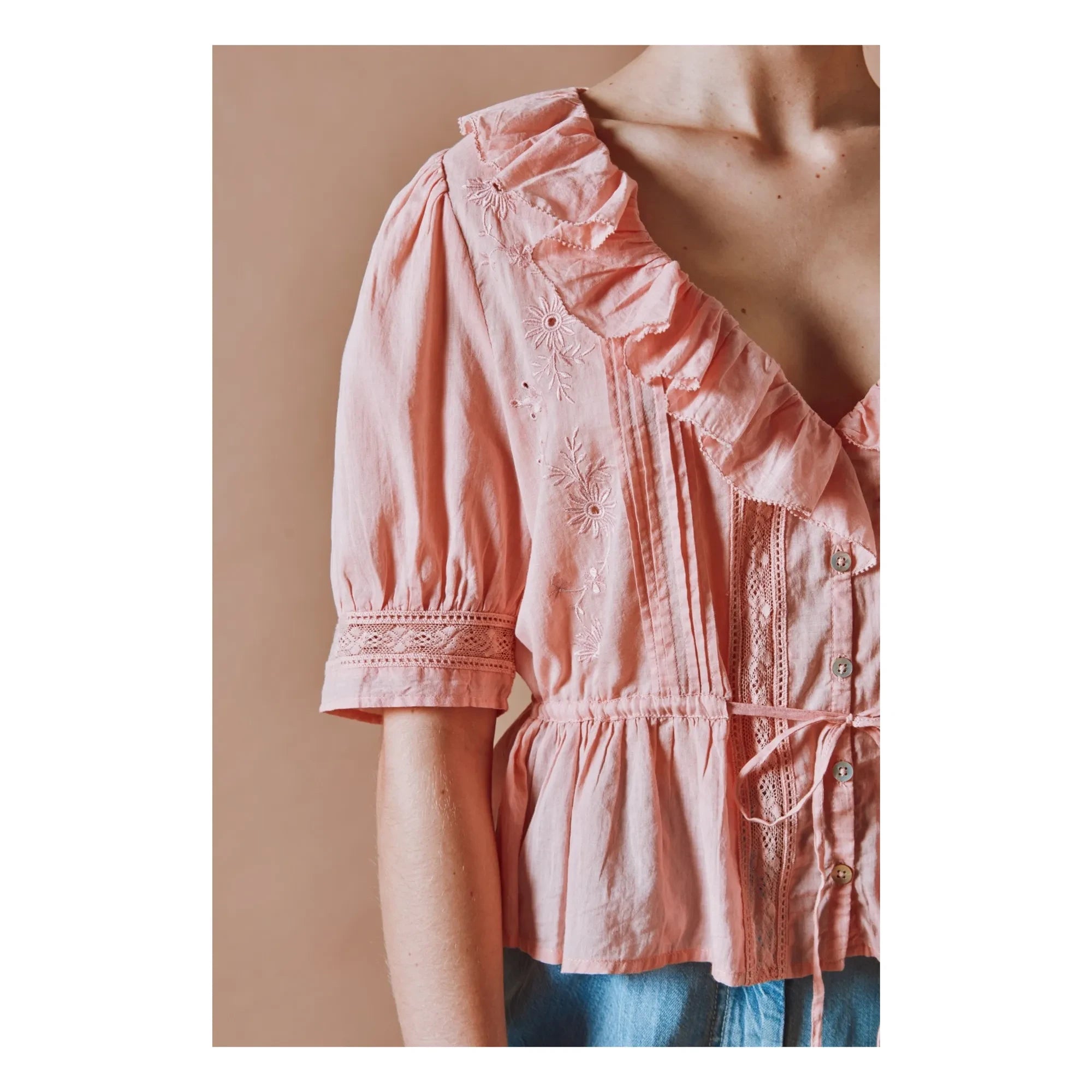 Emile et Ida - Embroidered Cotton Ruffled Blouse | Pink