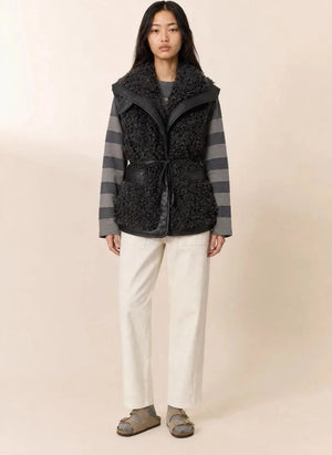 Leon &amp; Harper - Vico Sleeveless Jacket | Black