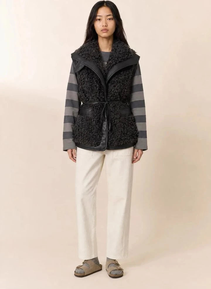 Leon &amp; Harper - Vico Sleeveless Jacket | Black