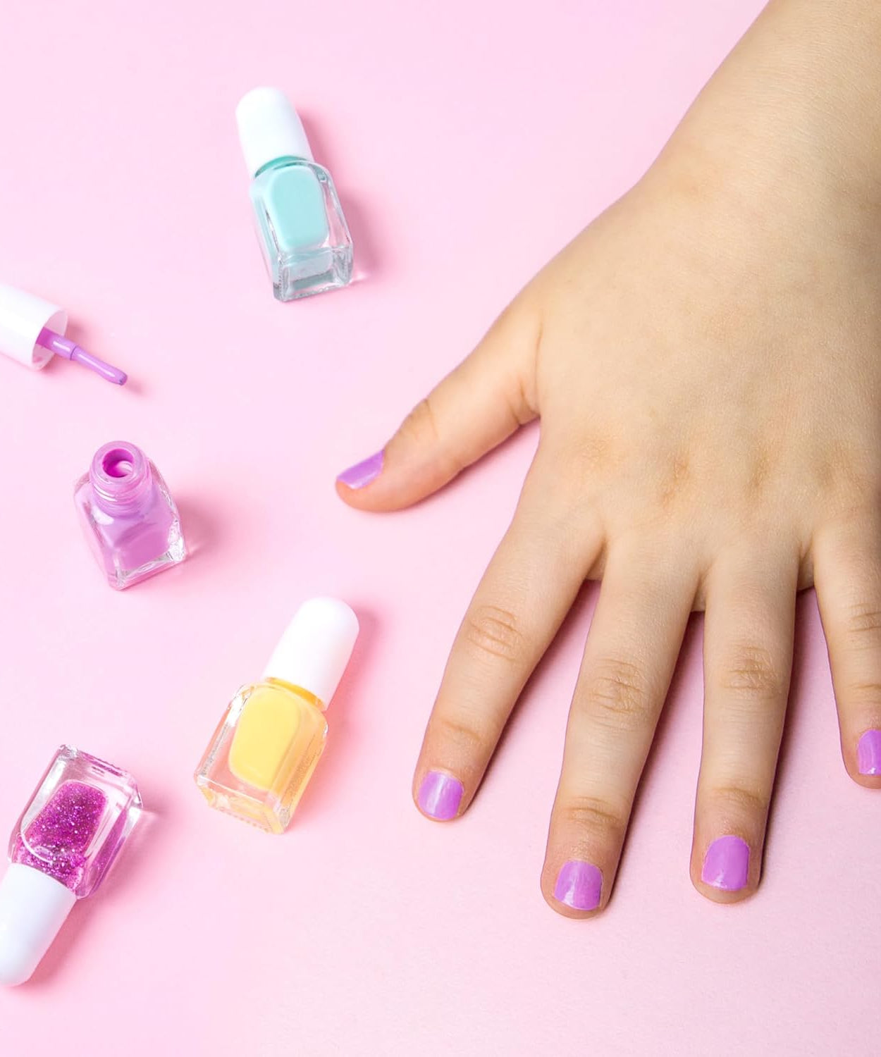 Dinossi - набор из 9 детских лаков для ногтей и средств ухода