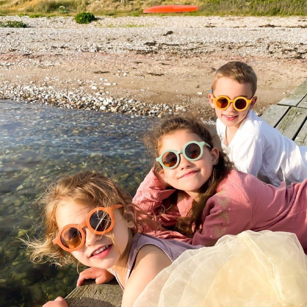 Dinossi - Sürdürülebilir Çocuk Güneş Gözlüğü Yuvarlak Model - Kahverengi