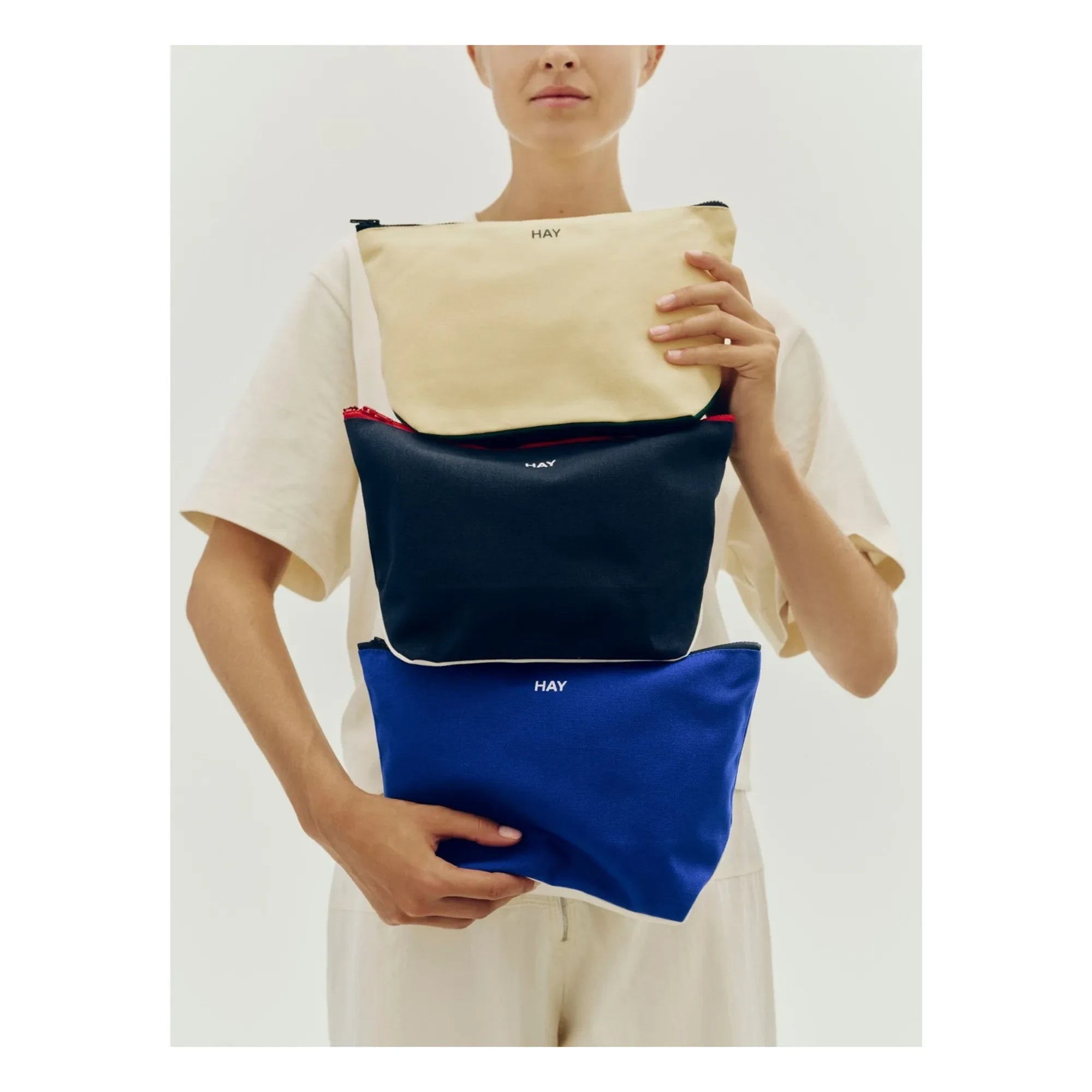 Hay - Multi G pouch | Elektrisch blau