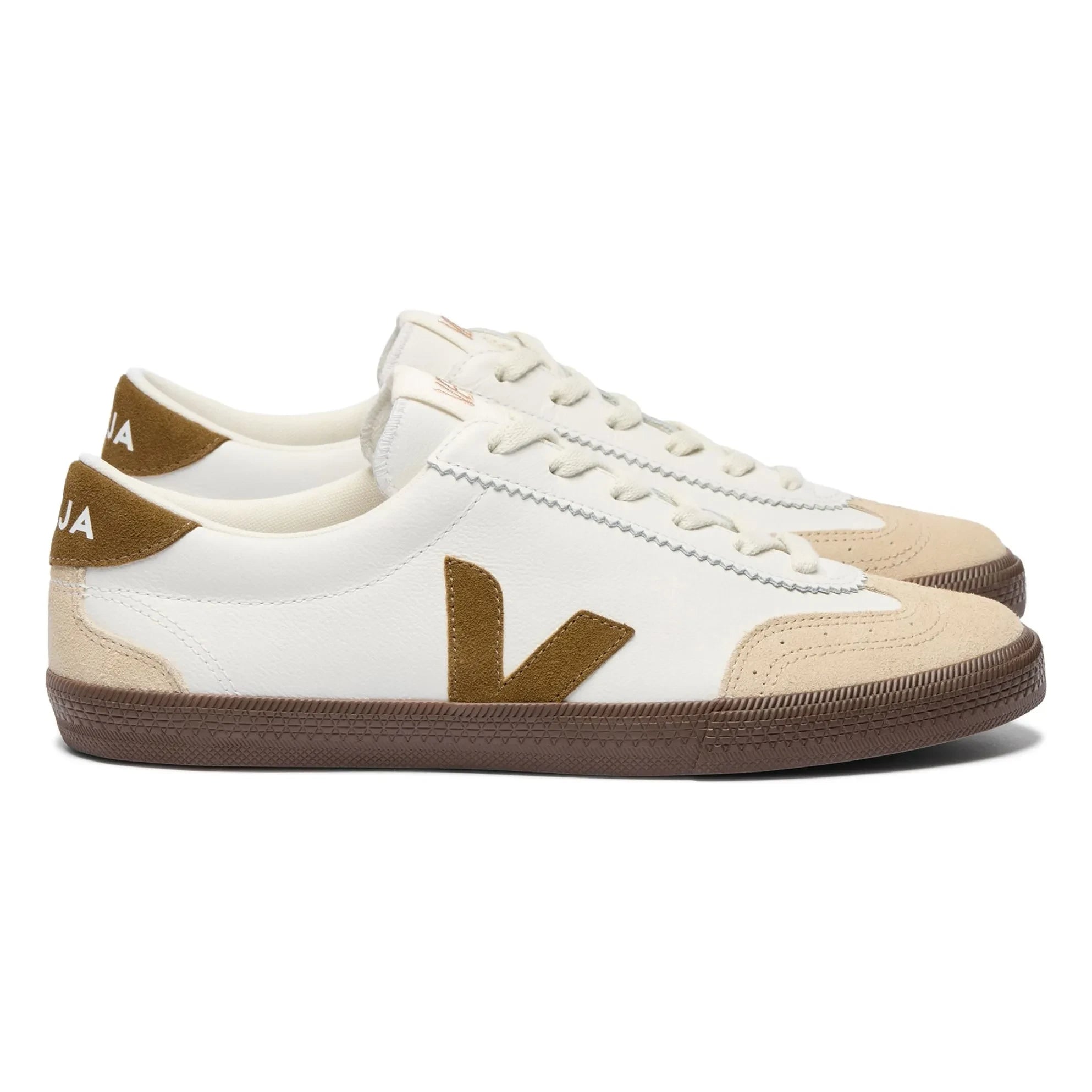 Veja - O.T. Leather Volleyball Sneakers | Brown