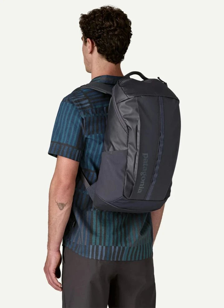 Patagonia - Black Hole 25L حقيبة | رمادي داكن