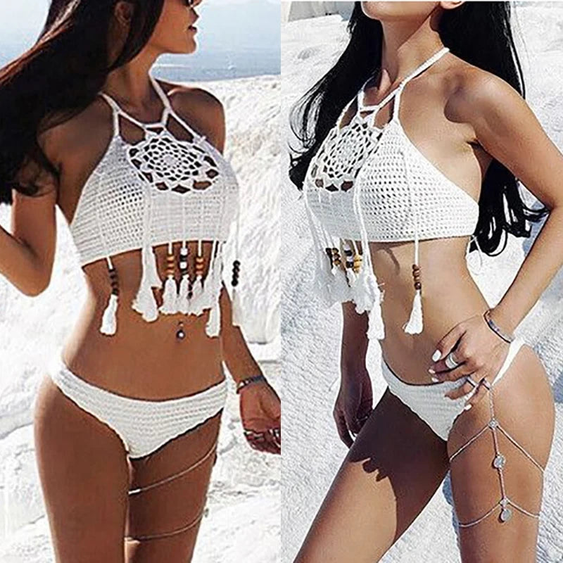 Jesminda - Örme Beyaz Püsküllü Brezilya Kesim Bikini Takımı