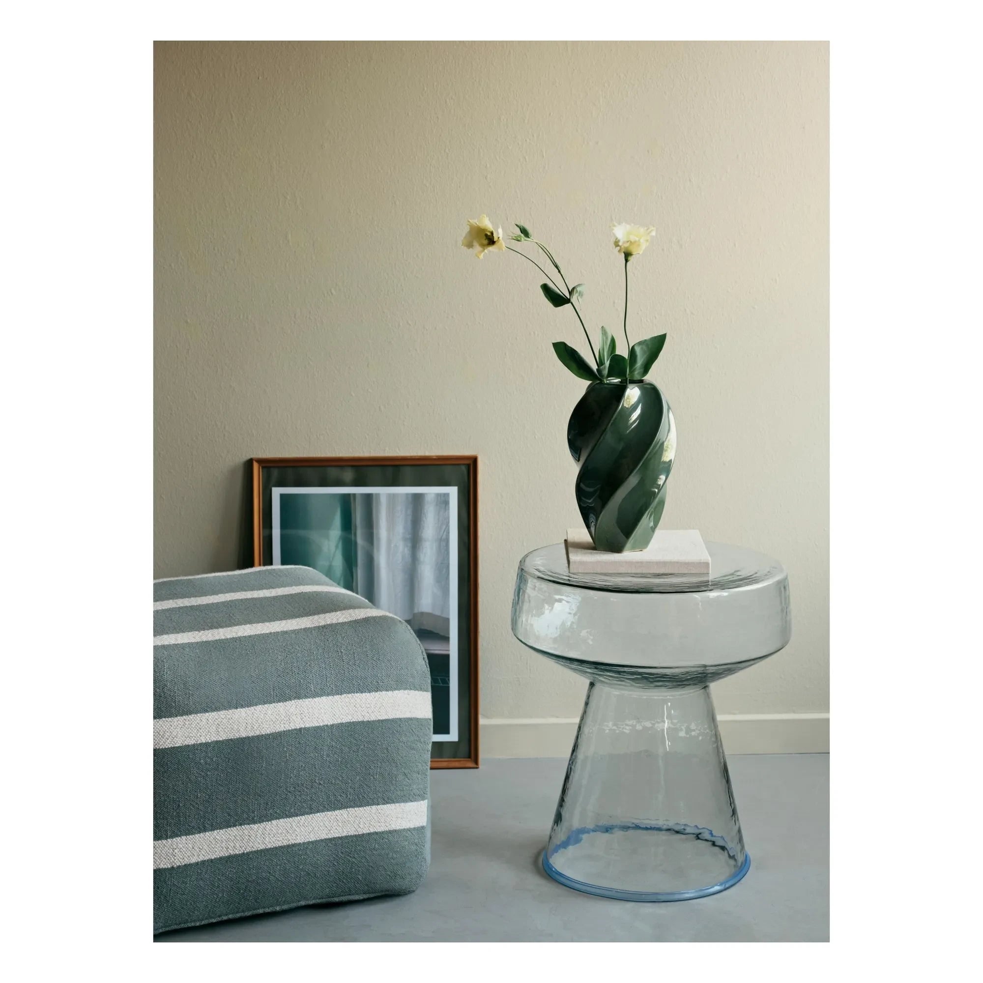 Broste Copenhagen - Odette Vase aus Steinkeramik | Grün
