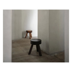 Frama - AML Kiefernhocker | Dunkles Holz
