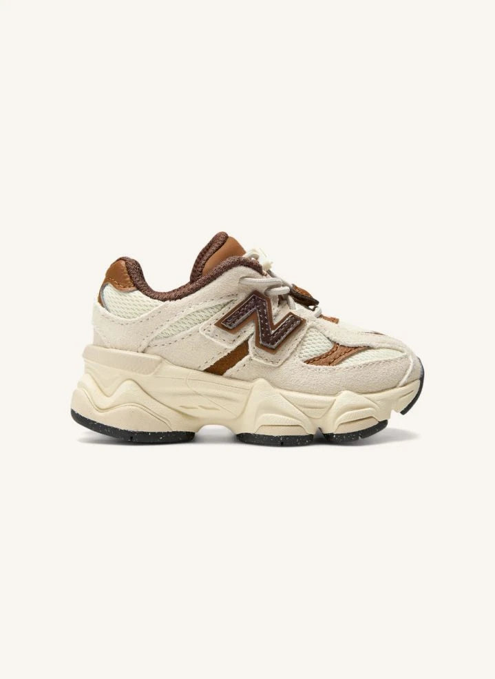 New Balance - Elasticated Dantelli Spor Ayakkabılar 9060 | Kahverengi