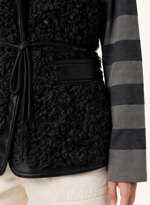 Leon &amp; Harper - Vico Sleeveless Jacket | Black