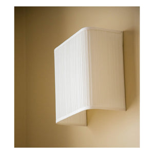 The Socialite Family - Brera Pleated Cotton Square Wall Lamp | White