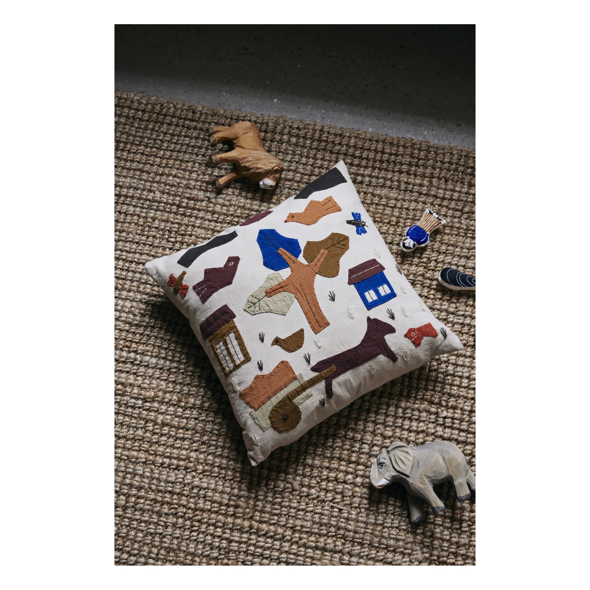 Ferm Living Kids - Village yastık | Kirli beyaz