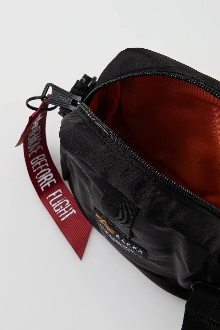 Alpha Industries Crew Omuz Çantası